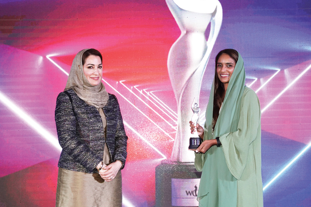 women award images125